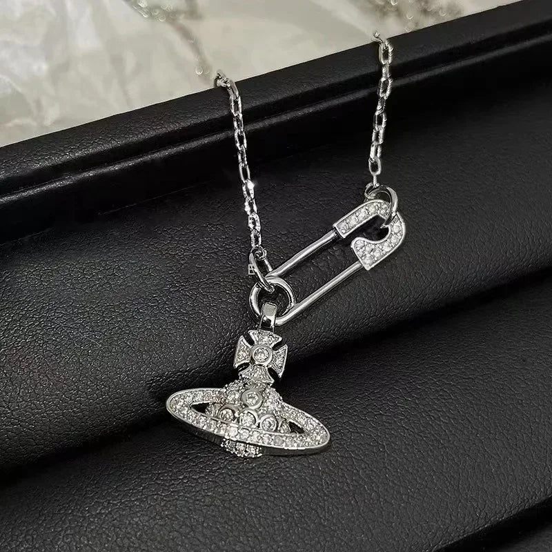 MDL Moissanite styleEmpress Dowager Pin Planet Necklace Women Simple Temperament Collarbone Chain Netroots Gift Premium Feeling