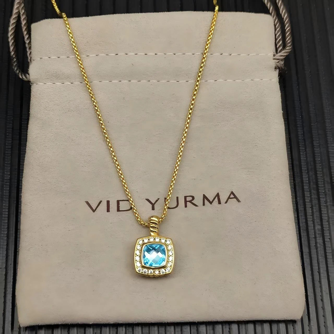 2025 New High-Quality Christmas Elegant and Simple Square Diamond Necklace and Earrings Set - Valentine's Day Gift