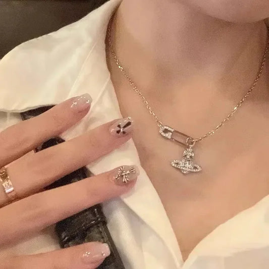 MDL Moissanite styleEmpress Dowager Pin Planet Necklace Women Simple Temperament Collarbone Chain Netroots Gift Premium Feeling